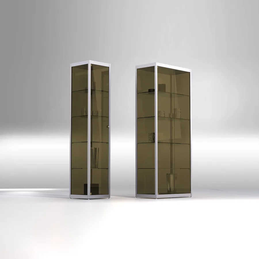 Glas für die Vitrine: Getönt