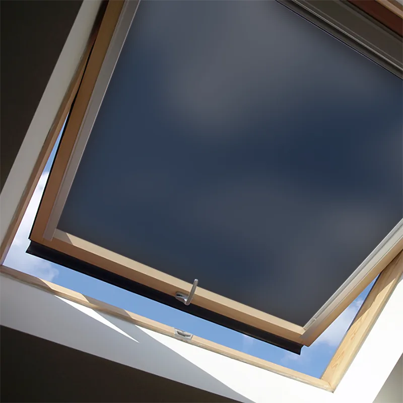 Glas für die Dachverglasung: Getönt, mit matter Folie