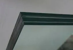 Begehbares Glas mit eigenem Motiv bedruckt